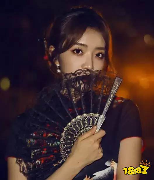 余霜眼神迷离照引粉丝热议是怎么回事 余霜眼神迷离介绍