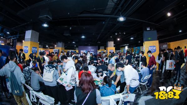 投资紧缺、创意枯竭,他们终于喝到沙漠中的第一口水