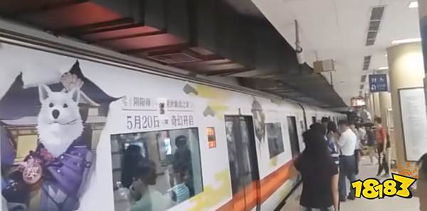 一个让米哈游鹰角等厂商打得不可开交的新战场