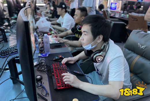 拿下这座城! 《街头篮球》FSPL新秀逆袭捍卫本土荣耀