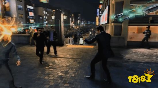 《如龙7无名之龙》演示 桐生一马成蜘蛛侠了?