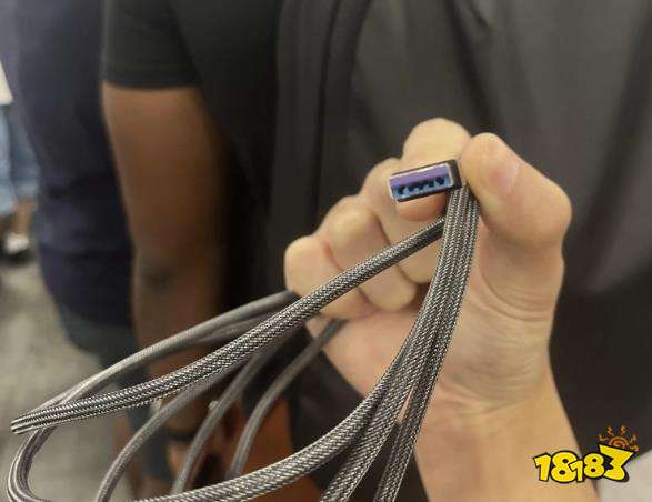 燃起来了！Evo 2023电竞大赛所用PS5主机USB插头因过热而“融化”