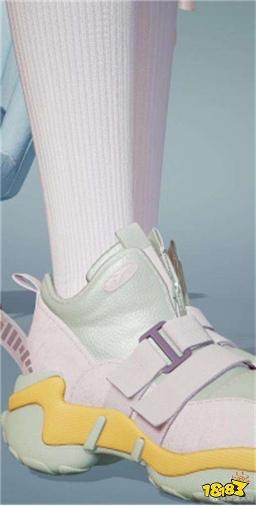 排面！苹果首次线下联动女性向换装游戏，门店秒变以闪亮之名盛会