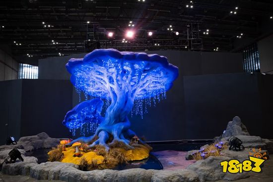 首日观展人数达万人，2023原神嘉年华火爆开展