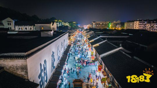 《和平精英》聯(lián)動杭州清河坊打造祈福燈會 體驗綠洲足不出戶的數(shù)字展