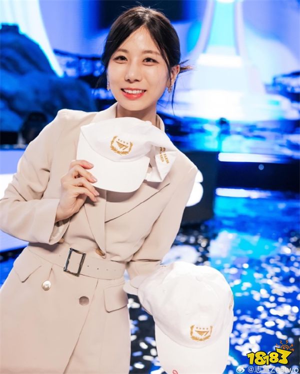 Meiko自宣将离开EDG？前世界第一ADC和LCK美女主持结婚？