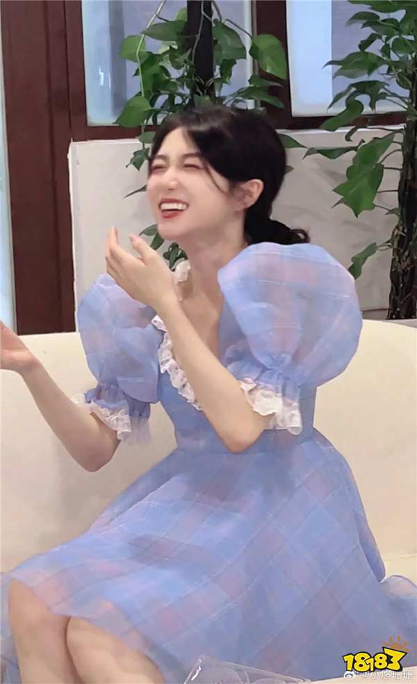 【LOL初代女神】LOL美女主持小悠珊珊，你还记得她吗？