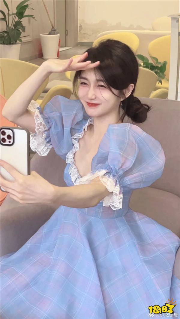 【LOL初代女神】LOL美女主持小悠珊珊，你还记得她吗？