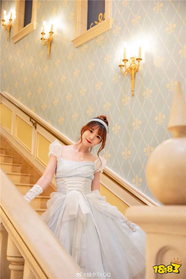 【LPL老婆】瞳夕灰姑娘变身美丽公主,称王子请出现?