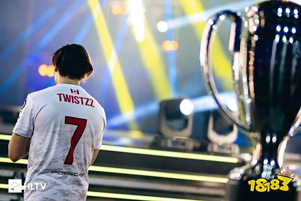 【HLTV 2023年度最佳选手TOP20:Twistzz】