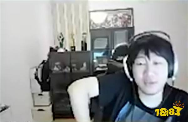 LOL资讯：JKL因操作太秀被当成外挂踢出游戏？Faker再捐款3000万？
