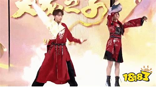 LOL资讯：LPL女解说新春“皮肤”你最喜欢哪款？驼子姐整活Rita还是那么美！