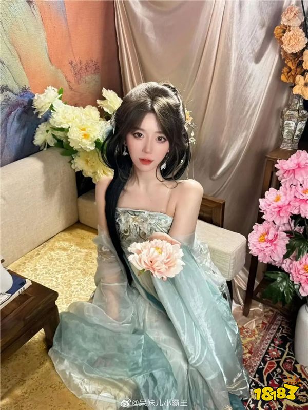 游戏女主播称自己有颜值有耐心很适合做老婆?网友:只是你有九位数存款!