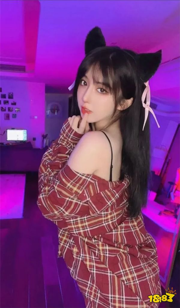 游戏女主播称自己有颜值有耐心很适合做老婆?网友:只是你有九位数存款!