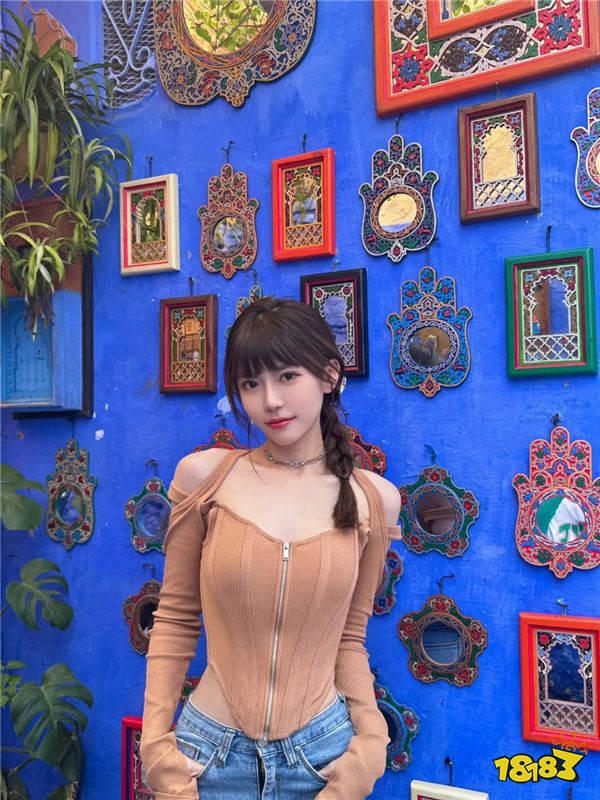 LOL资讯：周淑怡称自己爷爷的生意做的非常好？网友：你爷是周大福还是周生生？