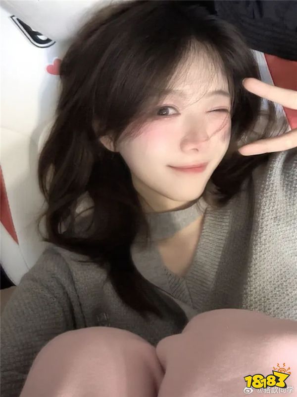 【LPL老婆】男友視角體驗！駱歆同學的自拍真是太美了！
