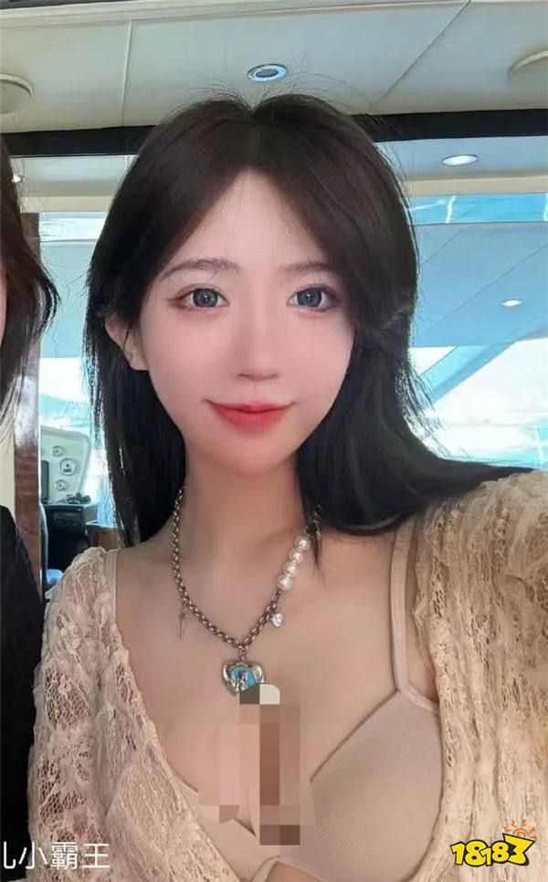 網曝一條小團團未歸原因？水友問呆妹：小團團不在你是不是游戲直播一姐？