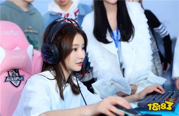 电竞女王Miss确认跨界加盟浪姐？Miss的叔叔竟是音乐界的传奇刀郎？