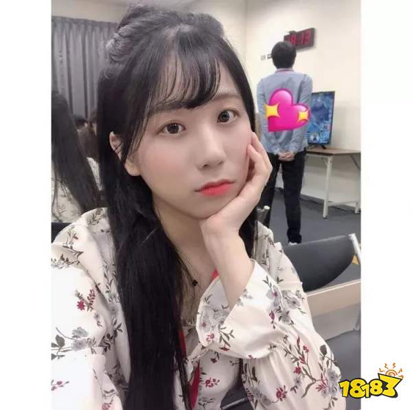 LPL和LCK美女主持解说盘点，谁是你心目的“老婆”