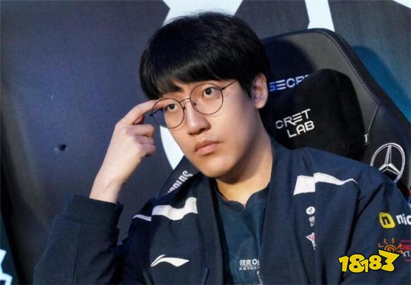 Tarzan韩服成绩登顶第一 疑似为回归赛场做准备