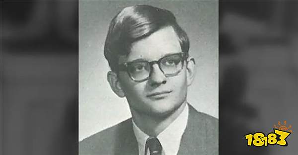 《彩虹六号》的前生今世你知道吗？硬核游戏为何在国内遭到禁播？