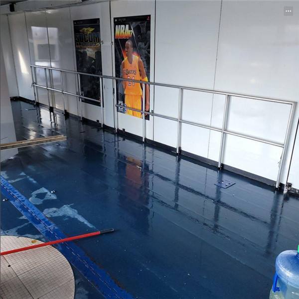 索尼2006年E3展车7万美元挂价 卖家不懂价值