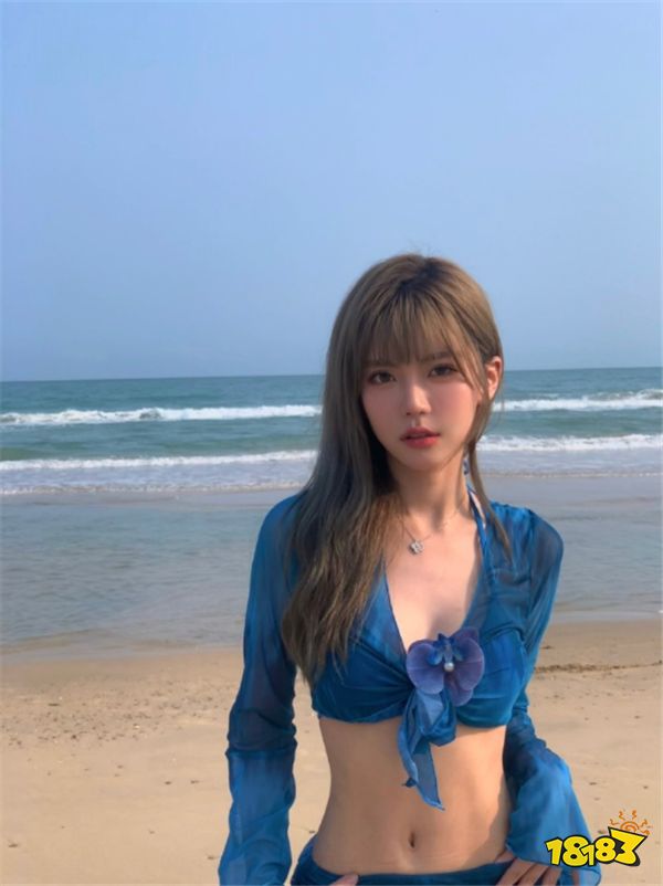 周淑怡又开始疯狂整活吸引热度？穿比基尼狂秀身材自称美人鱼！