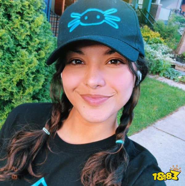 这是你吗?这就不是你!玩家发布《星战:亡命之徒》女主脸模与游戏对比