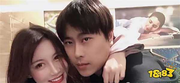 卢本伟复播悬念再起：昔日游戏一哥现状曝光，体重飙升近300斤？