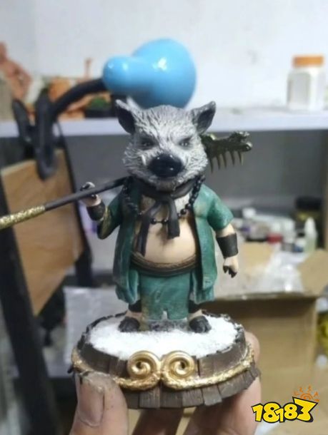 321，上链接！玩家自制《黑神话：悟空》八戒手办，手持钉耙矮萌可爱！