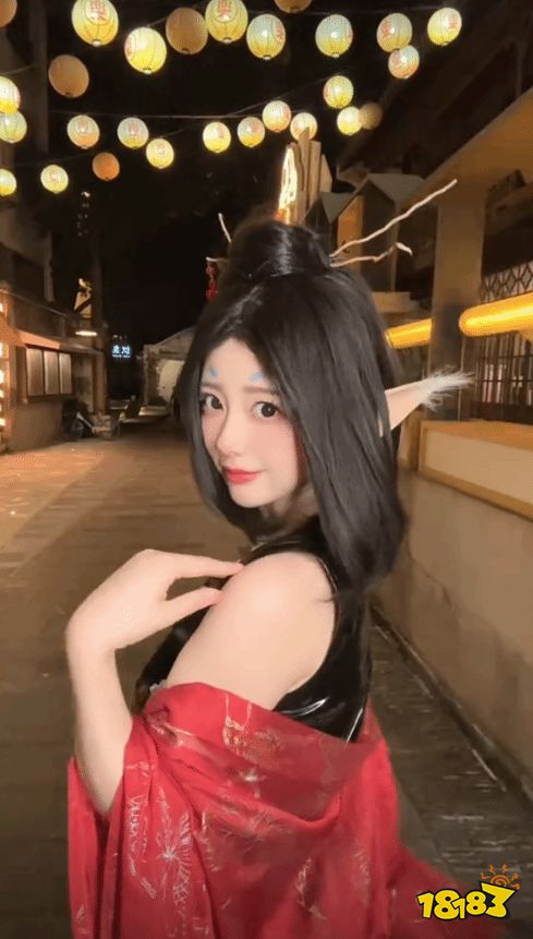 《黑神话：悟空》“狐狸精萍萍”演员COS跳舞视频：舞姿可爱，身材超赞！