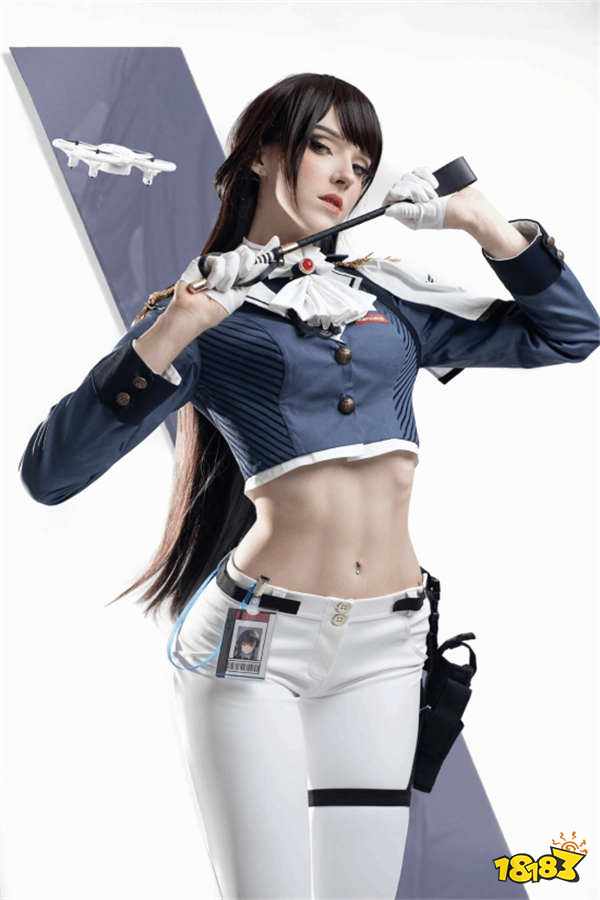 东欧美女COS《妮姬》玛律恰那!外网网友:快来逮捕我吧警官!