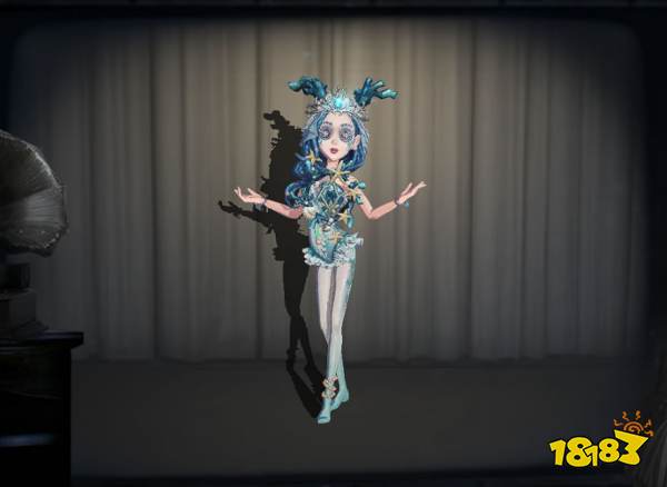 《第五人格》祭司角色“朝圣者”皮肤截图