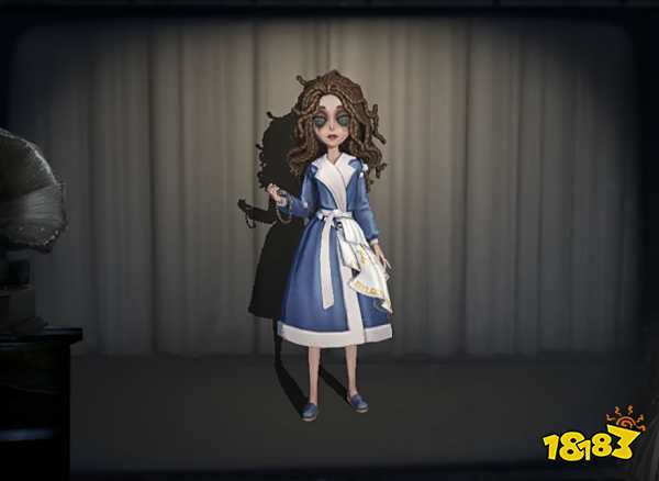 《第五人格》心理学家角色浴袍情侣皮肤截图