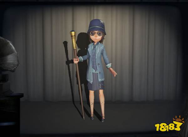 《第五人格》盲女角色幽静蓝皮肤截图