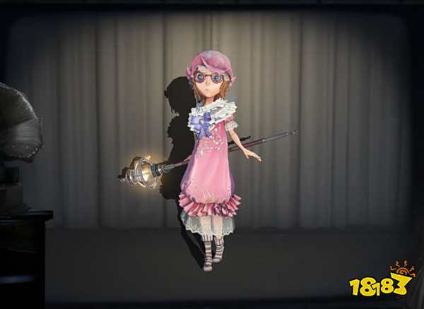 《第五人格》盲女角色不愿醒来的女孩皮肤截图