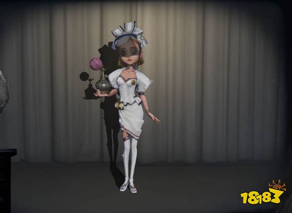 《第五人格》调香师角色莳萝皮肤截图