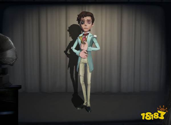 《第五人格》小说家角色月影青皮肤截图