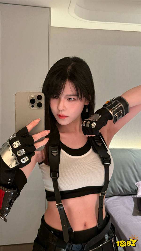 沫子慷慨营业COS蒂法!黑丝美腿性感诱惑!网友吐槽:“D法变A法”!