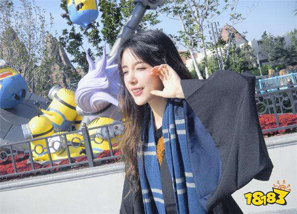 Rita化身哈利波特拉文克劳学姐！满满的仙气与书卷气！