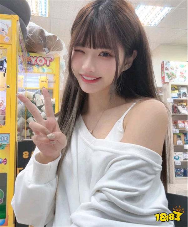 你好机车啊!Fofo新女友曝光!甜美系台妹,让一众网友羡慕!