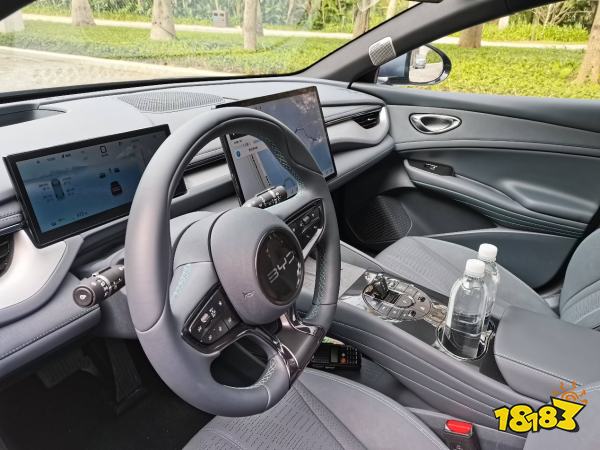 重生之在三亚看两个国产之光的融合