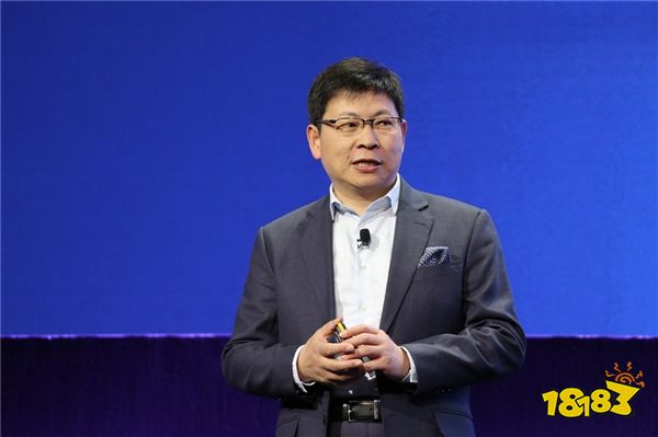 华为用10年干成欧美同行30年的事!鸿蒙OS 5.0正式发布!