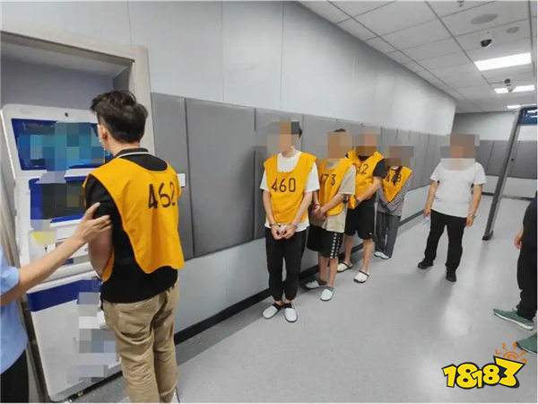 开外挂也会被抓？米哈游联合警方打击《原神》外挂！抓获32人，刑拘25人！