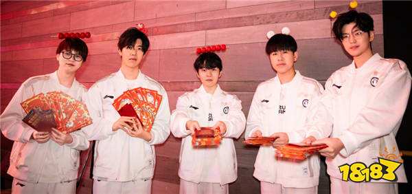 Theshy母亲去世,要和IG提前解约?经纪公司强力回应,打击造谣者!