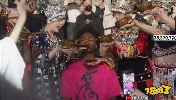甲亢哥中国行在长沙落幕！却因不想离开中国，选择继续挑选两个城市旅行？！
