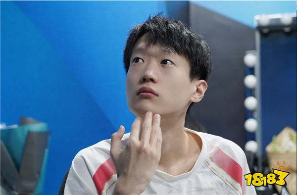 又是LPL最有希望的一年？！能比肩Faker的LPL中单选手出现！