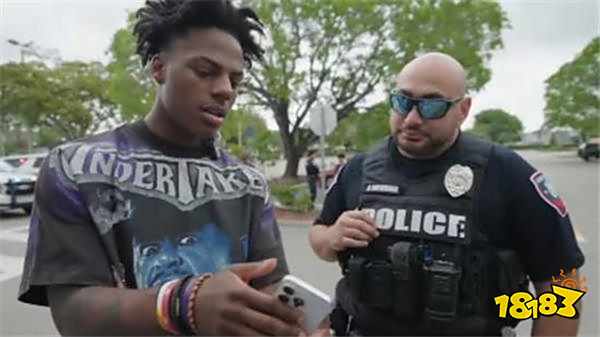 顶流主播甲亢哥直播被警察逮捕？警察：接到举报，怀疑你携带枪支？！