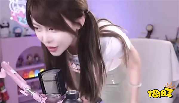 想要放飞自我？网友询问周淑怡什么时候去外网发展？外网更适合擦边？！