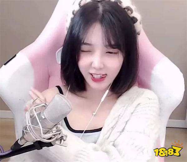 远古游戏一姐小米粥突然回归！10分钟直播冲上热搜第二？！